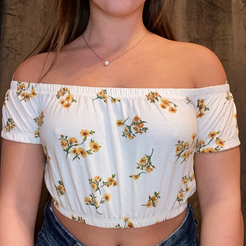 Forever 21 off the shoulder crop top